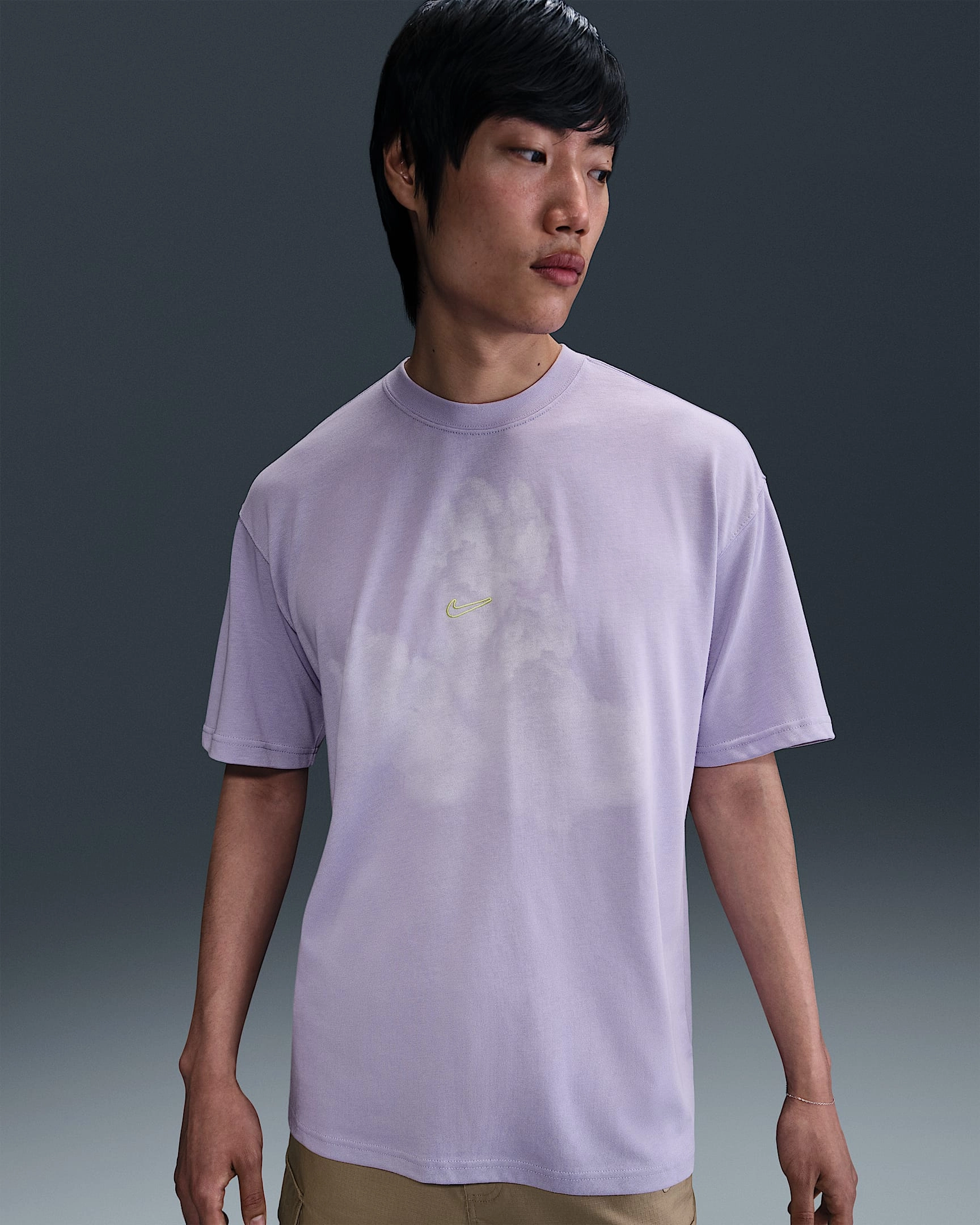 Nike Sportswear Max90: Ikona stylu, pohodlí a energie – T-shirt, co tě bude bavit celý den!